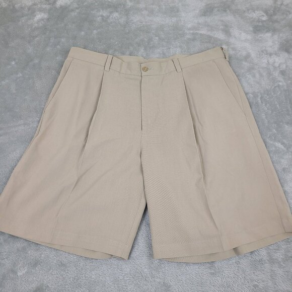 Nike Golf‎ Shorts Mens 38 Tan Pleated Swoosh Golfing Casual Chino Beige Relaxed - Picture 1 of 8